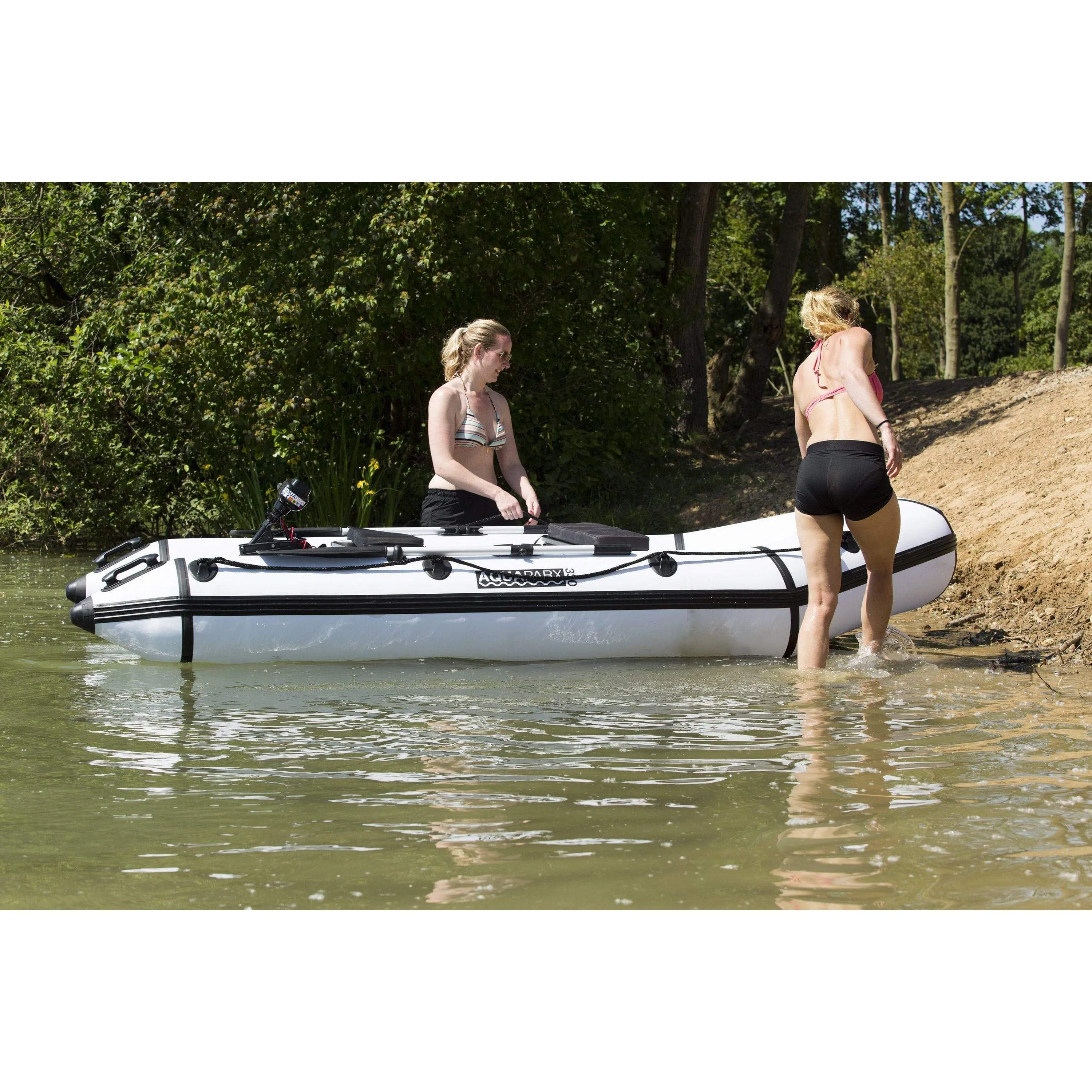 4152301    ~ AQUAPARX RIB 2.3M BOAT WHITE