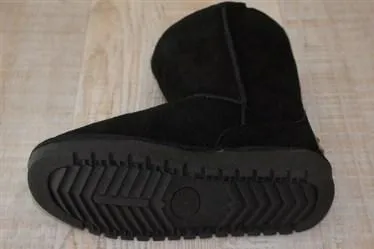 Boot - 9" Rugged Sole Sheepskin