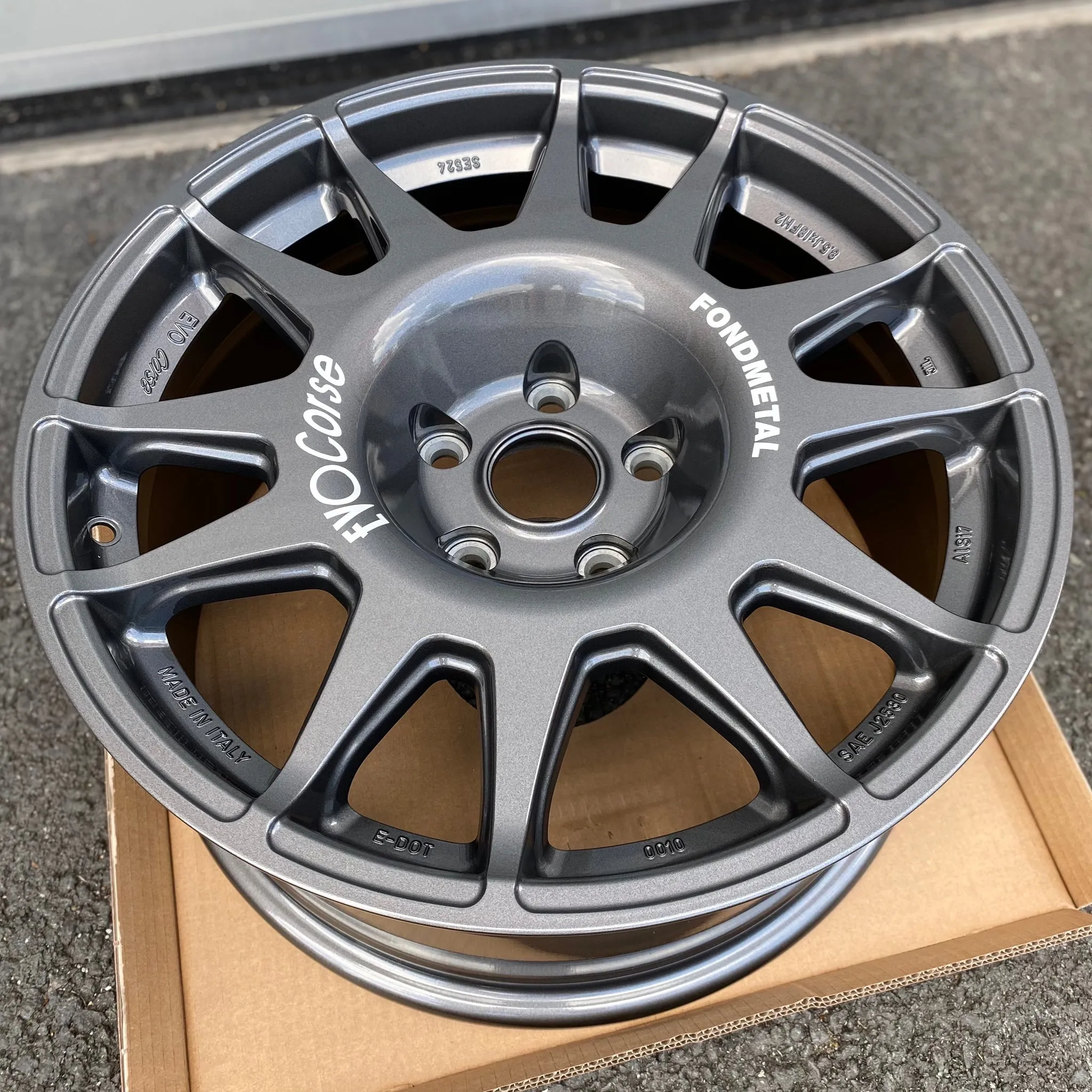 EVO Corse DakarZero 18" Wheel Package for Land Rover Defender (2020 )